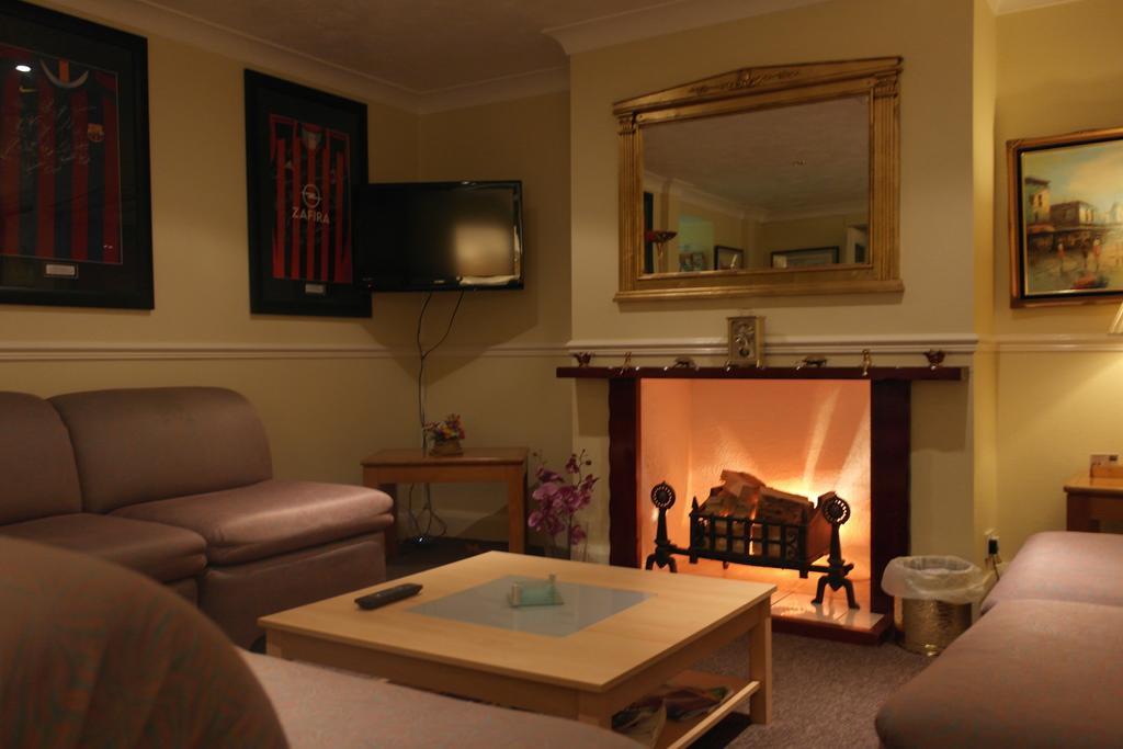 Monravon Guest House هوليهيد المظهر الخارجي الصورة